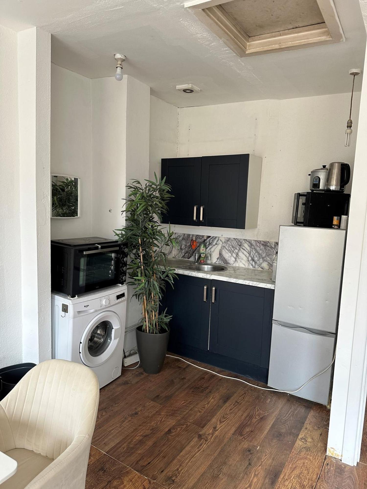 One Bed Victorian Flat,10 Min Walk To Paddington, Sleeps 4, Pet-Friendly Leilighet London Eksteriør bilde